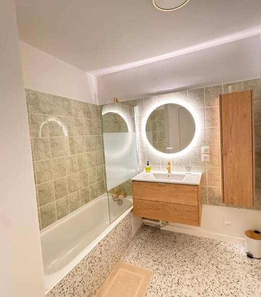 41d72a18-3c3c-452b-b3ee-9ecf557810a7